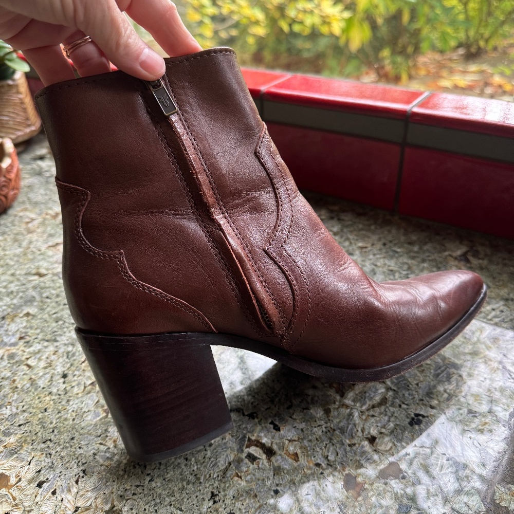 Frye Veronica high heal boots